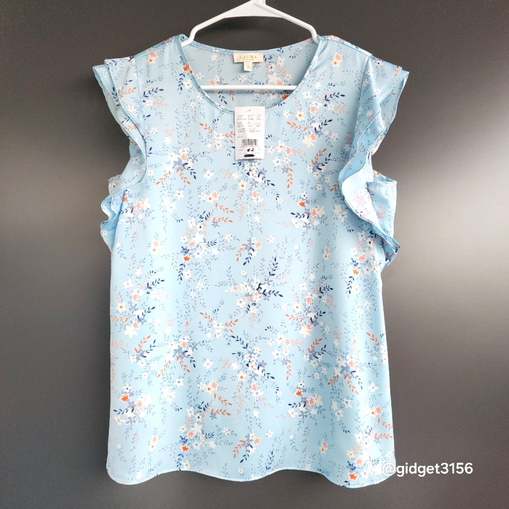 NWT  LAURA PETITES LIGHT BLUE FLORAL RUFFLED CAP SLEEVES BLOUSE - SIZE 2